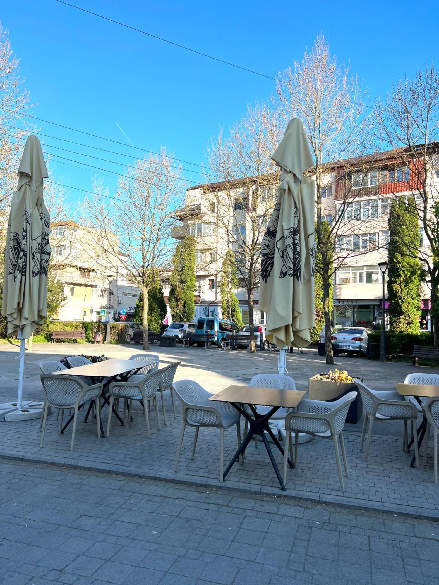 Old Town View- Ultracentral Apartment Targoviste Luaran gambar